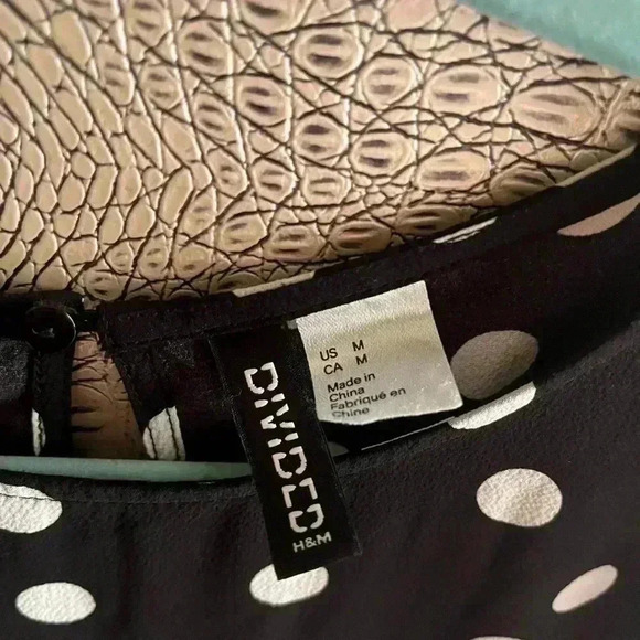 Polka dot H&M divided dress - Picture 3 of 5